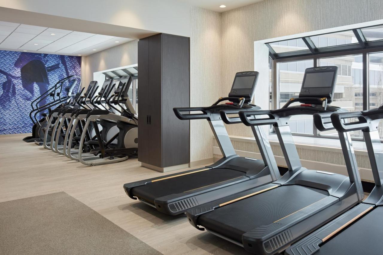 เดลต้า โฮเต็ล บาย แมริออท แคลกรีแอร์พอร์ต อิน-เทอร์มินัล Hotel คาลการี ภายนอก รูปภาพ