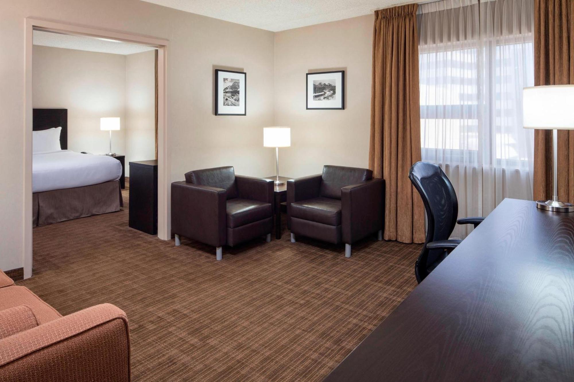 เดลต้า โฮเต็ล บาย แมริออท แคลกรีแอร์พอร์ต อิน-เทอร์มินัล Hotel คาลการี ภายนอก รูปภาพ